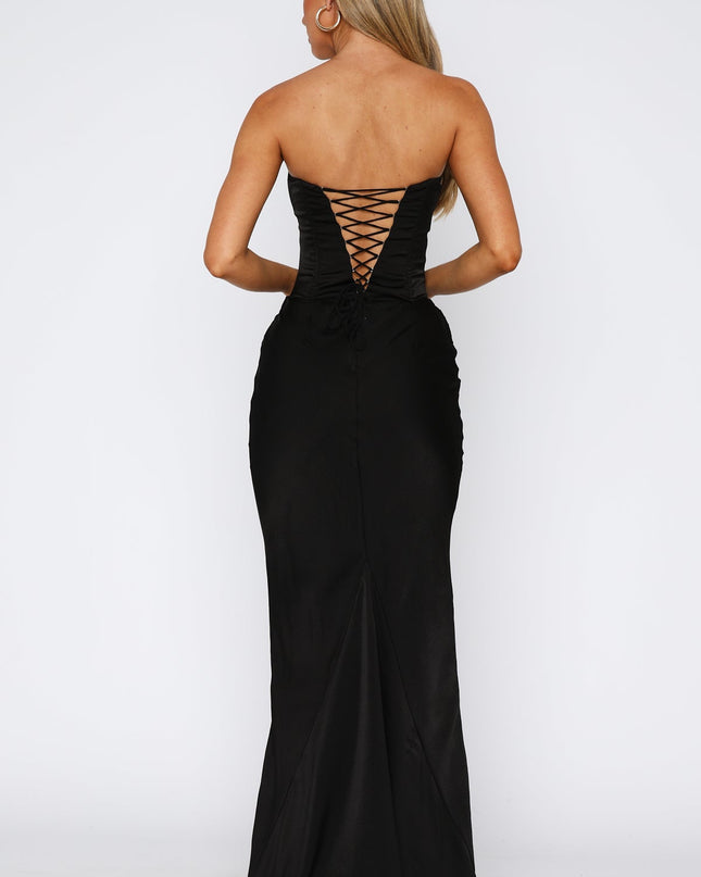 Siyaha Aşık Maxi Elbise