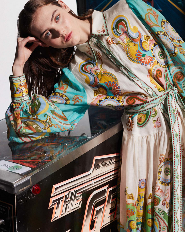 Soleia Uzun Desenli Kuşaklı Elbise