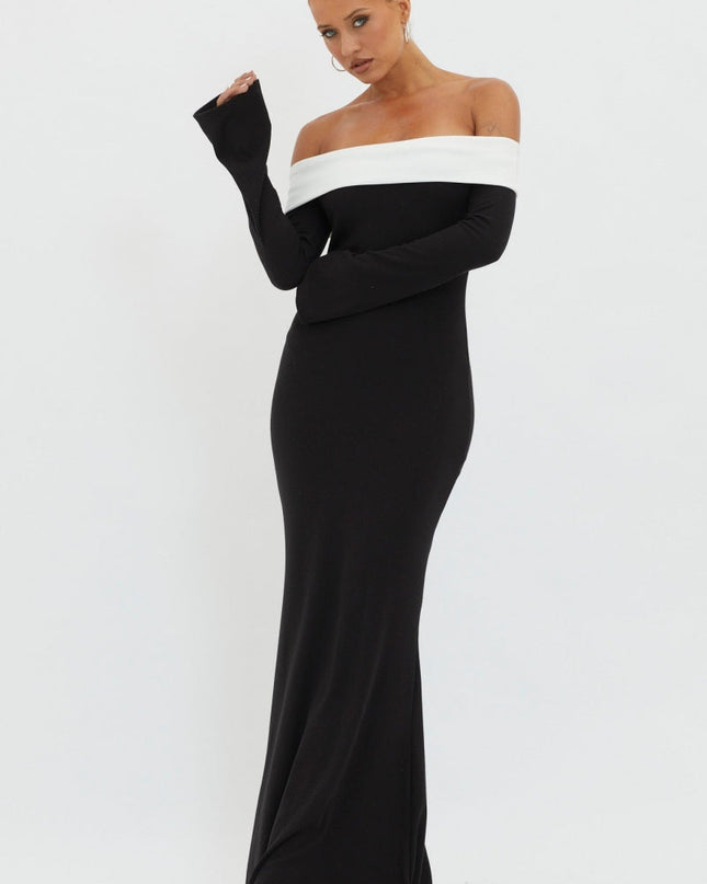 Aeris Omuzları Açık Uzun Örgü Elbise