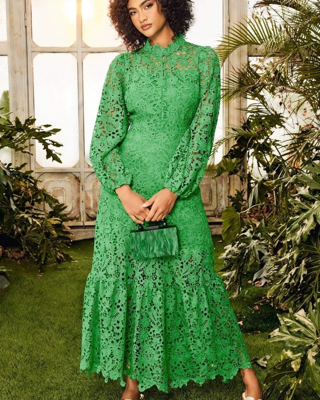 Joa İşlemeli Dantel Kenarlı Flare Uzun Elbise