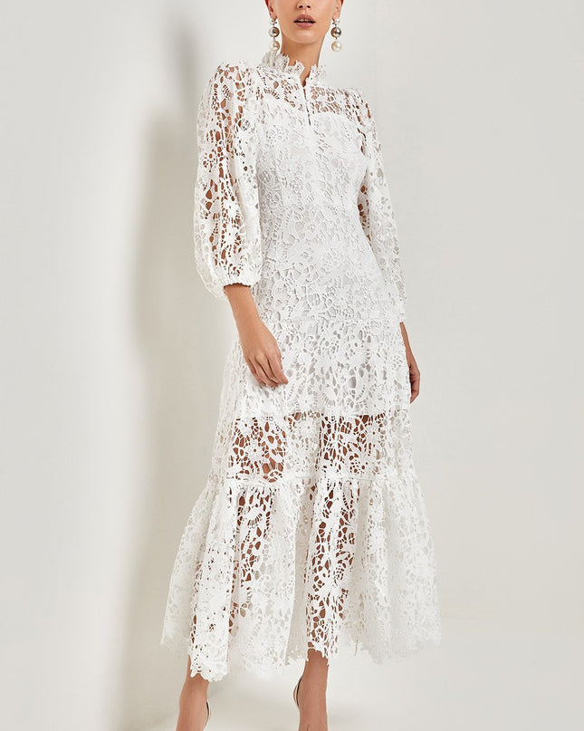 Joa İşlemeli Dantel Kenarlı Flare Uzun Elbise