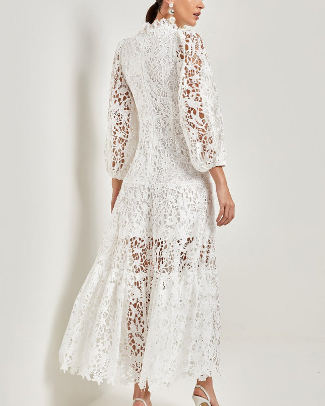 Joa İşlemeli Dantel Kenarlı Flare Uzun Elbise