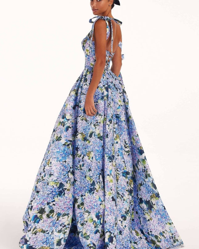 Kacey Ortanca Baskılı Askılı Uzun Elbise