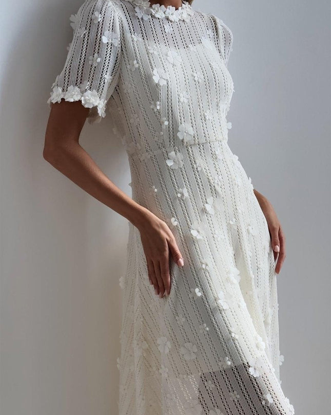 Mona Dantel İşlemeli Midi Örgü Elbise