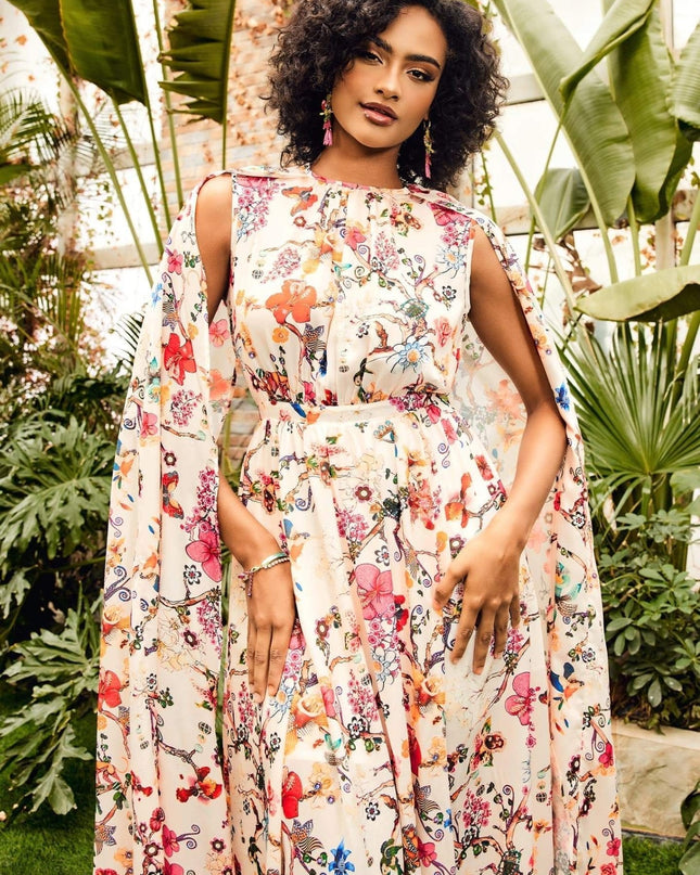 Nola Yuvarlak Yaka Pelerin Kollu Uzun Elbise