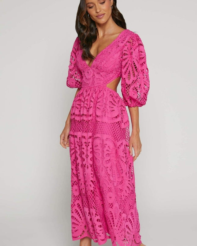 Sandra İşlemeli Dantel Kesimli Midi Elbise