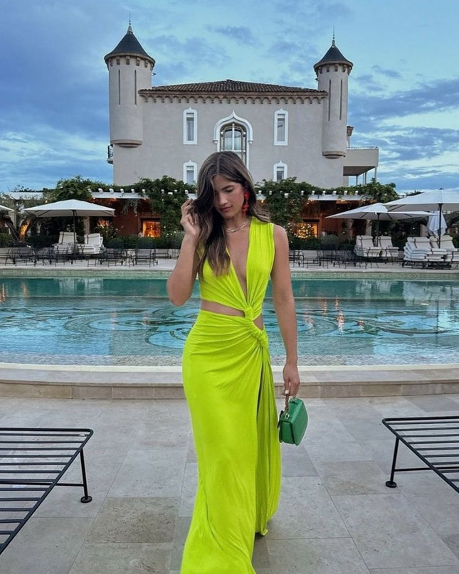 Sara V yaka Yüksek Yırtmaçlı Uzun Elbise